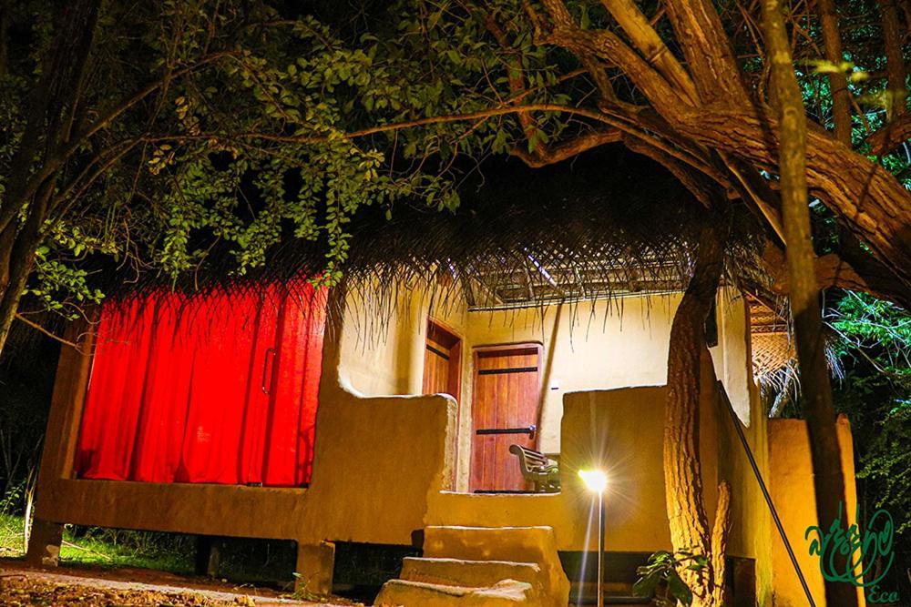 Yala Beddegama Eco Hotel Катарагама Екстериор снимка